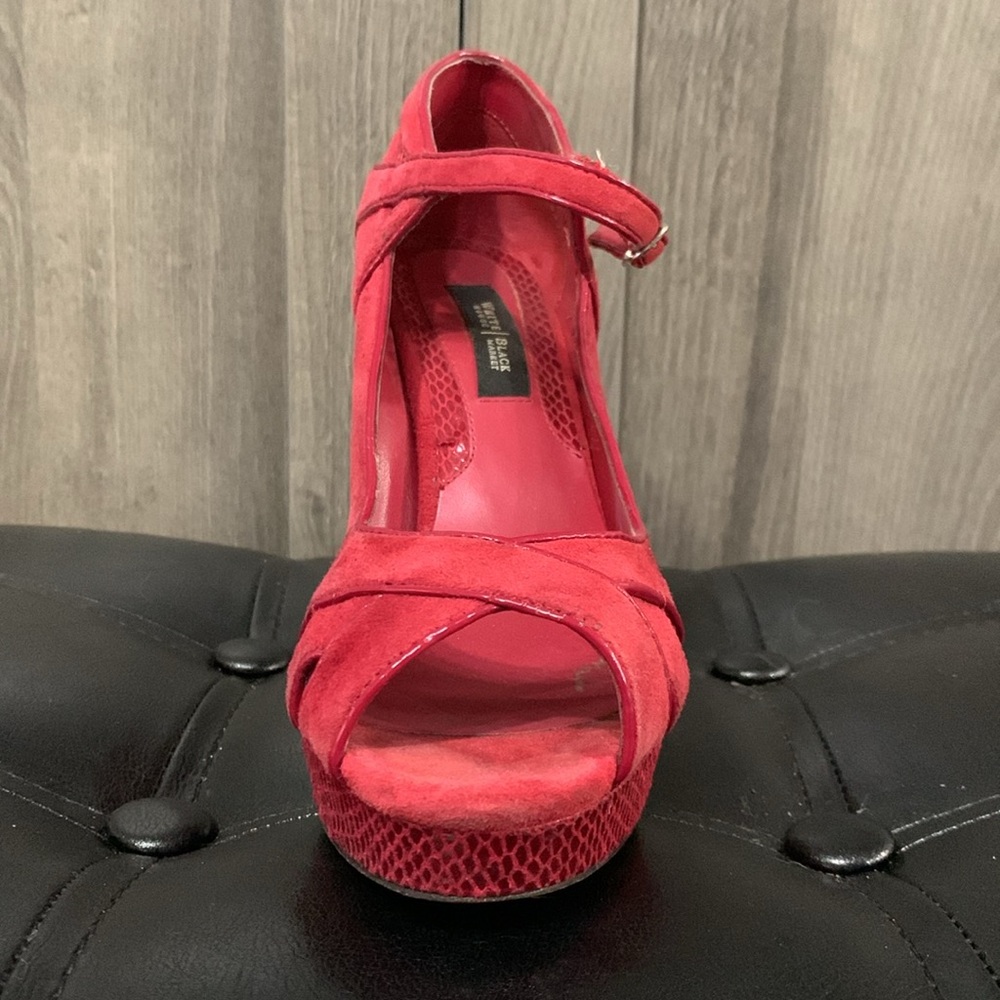 White House Black Market Red Suede & Faux Snake Skin Open Toe Shoe Size 6.5M - Picture 3 of 12